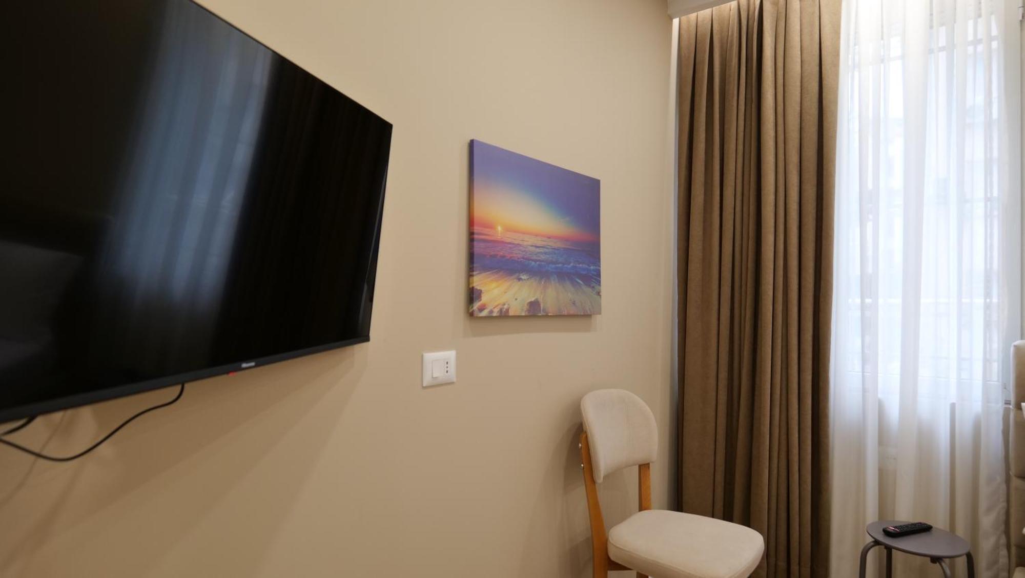 Kristi Apartments 03 Tiranë Ngoại thất bức ảnh